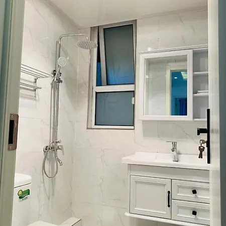 Niluwa Appartement Margency